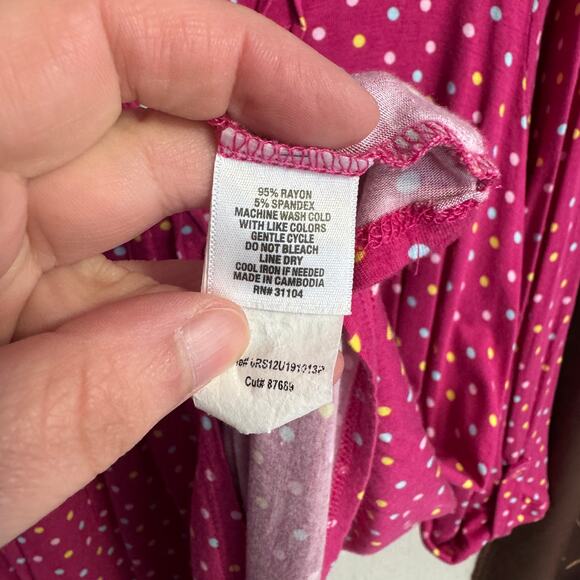 Kim Rogers Top Size 1X Pink Polka Dot V-Neck Pintuck Front 3/4 Sleeve Stretchy - Picture 6 of 11